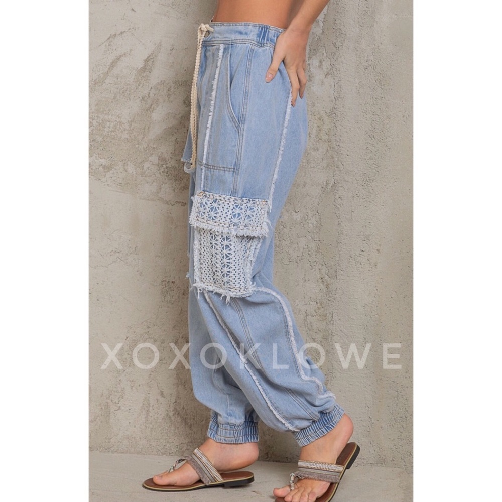 LAST ONE POL Slouchy Denim Jogger Jeans Lace Pockets Distressed - Picture 11 of 16